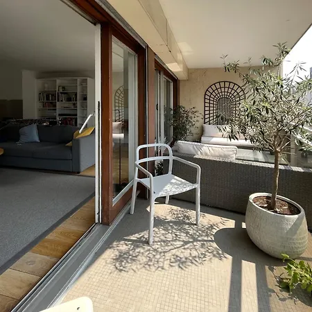 Grand Bright Apartment-4bdr-130m2 Apartamento *